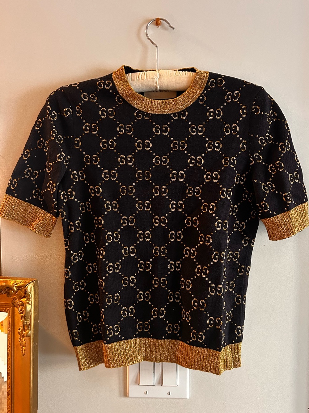 Authentic! Gucci GG cotton lamé sweater Black/Gold size small